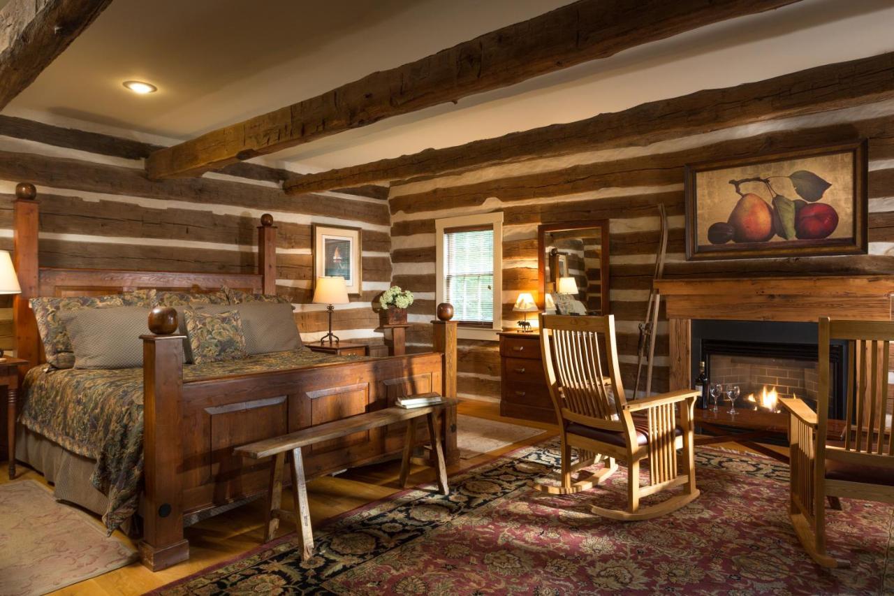 Inn And Cabins At Vaucluse Spring Stephens City Екстер'єр фото