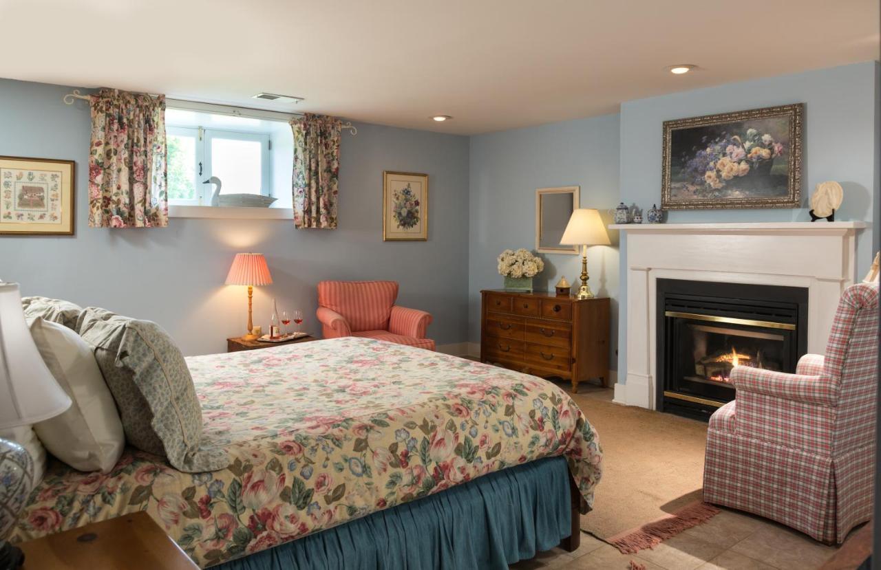 Inn And Cabins At Vaucluse Spring Stephens City Екстер'єр фото